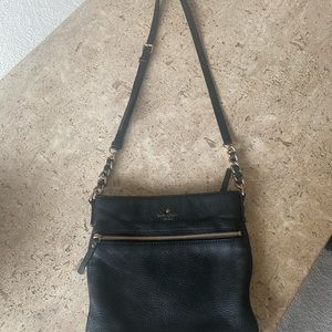 Kate Spade NY Cobble Hill Ellen Cross-Body Handbag, BLK Leather-Great like NEW